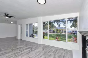 913 Buckwood Dr, Orlando, FL 32806 - Photo 13