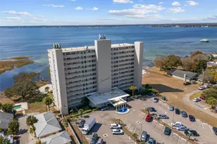 2131 Lakeview Dr, Sebring, FL 33870 - Photo 1