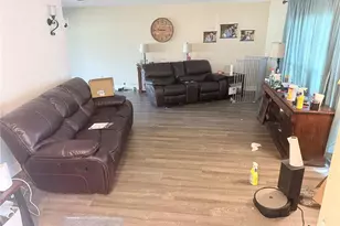 107 Elm Square N, Lakeland, FL 33813 - Photo 3