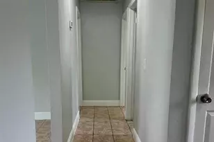 709 Bryon Ct, Lakeland, FL 33810 - Photo 5