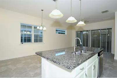 2461 Datura Loop, Saint Cloud, FL 34772 - Photo 11