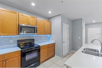 4805 Apple Blossom Lane, Saint Cloud, FL 34771 - Photo 5