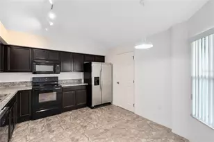 2717 Shelby Ruth Pl, Saint Cloud, FL 34769 - Photo 9