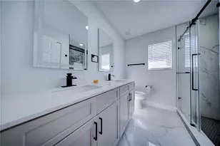 2851 Sweetspire Cir, Kissimmee, FL 34746 - Photo 35