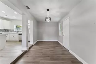 5738 Yucatan Dr, Orlando, FL 32807 - Photo 19