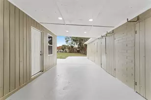 5738 Yucatan Dr, Orlando, FL 32807 - Photo 37