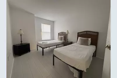 2833 Club Cortile Circle, Kissimmee, FL 34746 - Photo 11