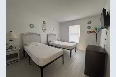 2833 Club Cortile Circle, Kissimmee, FL 34746 - Photo 13