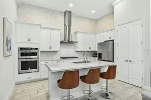 8317 Via Vittoria Way, Orlando, FL 32819 - Photo 7