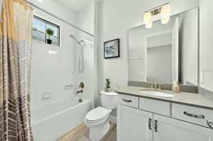 8317 Via Vittoria Way, Orlando, FL 32819 - Photo 31