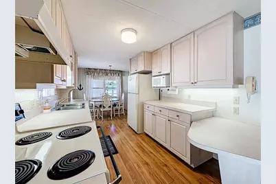 1100 Belcher Road S #561, Largo, FL 33771 - Photo 11