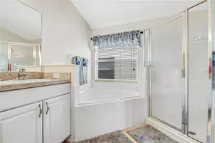 321 Bridgewater Dr, Davenport, FL 33897 - Photo 11