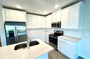 2778 Narcoossee Cmns Wy, Saint Cloud, FL 34771 - Photo 5