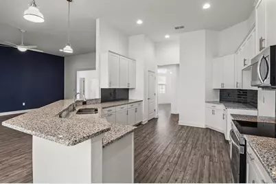 530 Sanctuary Boulevard, Winter Haven, FL 33881 - Photo 5
