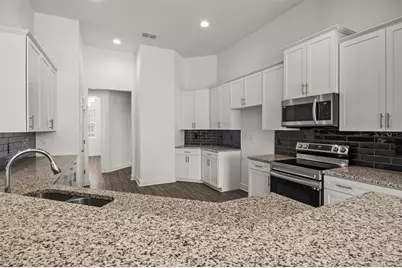 530 Sanctuary Boulevard, Winter Haven, FL 33881 - Photo 13