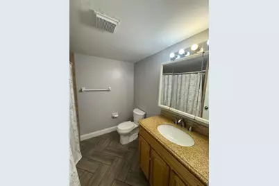 911 Oak Ridge #C, Orlando, FL 32809 - Photo 9