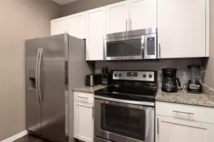 8964 Silver Pl, Kissimmee, FL 34747 - Photo 13