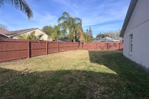 9224 Sunflower Dr, Tampa, FL 33647 - Photo 11