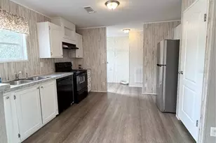 932 SE 40 Th Pl, Melrose, FL 32666 - Photo 3