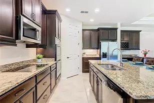 819 San Raphael St, Kissimmee, FL 34759 - Photo 19