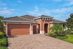 819 San Raphael St, Kissimmee, FL 34759 - Photo 5