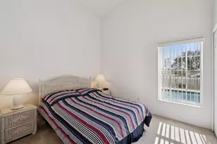 921 Oxford Dr, Davenport, FL 33897 - Photo 15