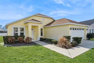 921 Oxford Dr, Davenport, FL 33897 - Photo 3