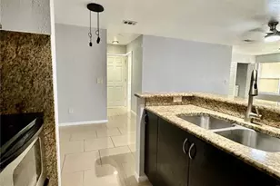 5124 Conroy Rd, Orlando, FL 32811 - Photo 9