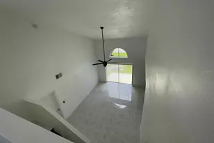 198 N Lake Ct, Kissimmee, FL 34743 - Photo 9