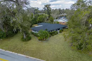 715 Eastover Cir, Deland, FL 32724 - Photo 9