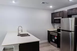 1725 Crystal Grove Dr, Lakeland, FL 33801 - Photo 3