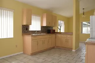 4855 Kingston Cir, Kissimmee, FL 34746 - Photo 5