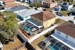 1805 Emily Dr, Winter Haven, FL 33884 - Photo 9