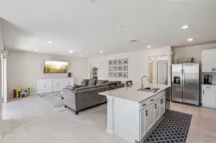 2210 Lovely Ln, Davenport, FL 33896 - Photo 7