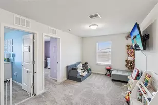 2210 Lovely Ln, Davenport, FL 33896 - Photo 15