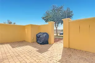 2380 Bella Vista Dr, Davenport, FL 33897 - Photo 3