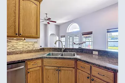 1024 Seneca Trail, Saint Cloud, FL 34772 - Photo 13