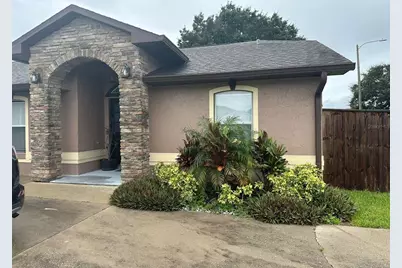 5719 Sweetheart Court, Saint Cloud, FL 34772 - Photo 1