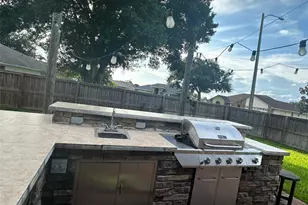 5719 Sweetheart Ct, Saint Cloud, FL 34772 - Photo 3