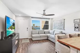 7625 Sun Island Dr S, South Pasadena, FL 33707 - Photo 13