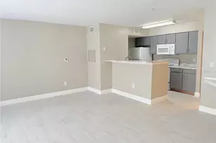 2214 Grand Cayman Ct, Kissimmee, FL 34741 - Photo 3