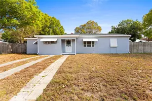 1014 S 7th St, Fort Pierce, FL 34950 - Photo 1