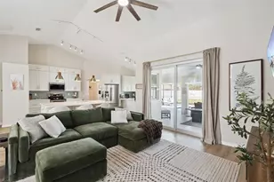 3215 Countryside View Dr, Saint Cloud, FL 34772 - Photo 9