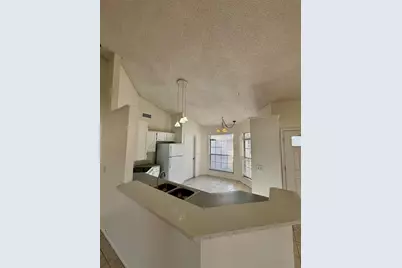 2211 Fairmont Circle, Orlando, FL 32837 - Photo 9