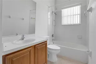 536 Kilimanjaro Dr, Kissimmee, FL 34758 - Photo 15