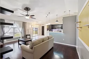 907 Salerno Ct, Kissimmee, FL 34758 - Photo 5