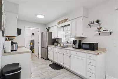 206 Montana Avenue, Saint Cloud, FL 34769 - Photo 11