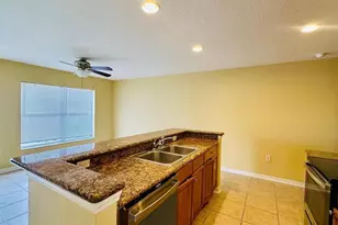 131 Melissa Pl, Davenport, FL 33837 - Photo 3