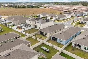 2763 Swooping Sparrow Dr, Saint Cloud, FL 34773 - Photo 49