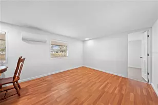 275 N Myrtle Dr, Kenansville, FL 34739 - Photo 7